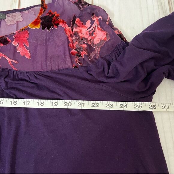 SALE!! Hannah Purple Bell Sleeve Blouse 1X Relaxed Fit Velvet Floral Neckline - Picture 8 of 11